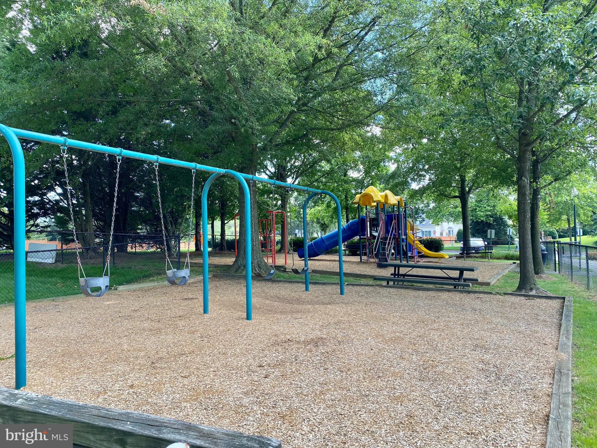 10911 Hunter Gate Way Reston, VA 20194 - Photo 85 of 89 Community Swings