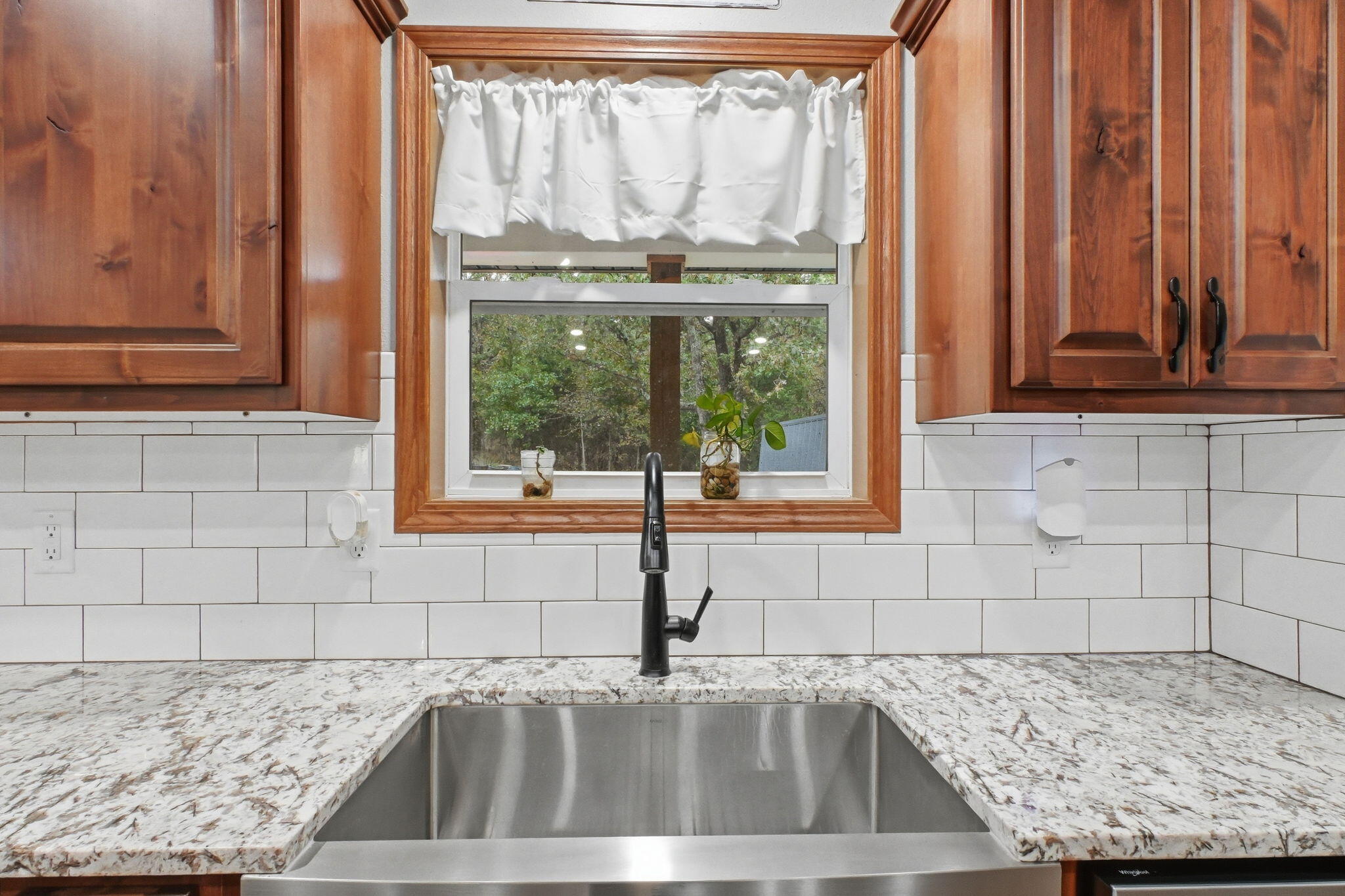 1450 East 340th Road Bolivar, MO 65613 - Photo 18 of 55 Sink with a view