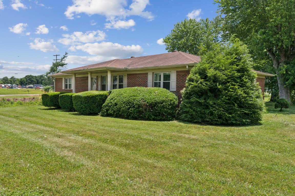 45 Long Creek Road Lafayette, TN 37083 - Photo 3 of 24 Gallery Image 3