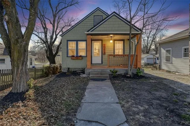 $139,500 | 1213 Spruce Street, Leavenworth, KS 66048