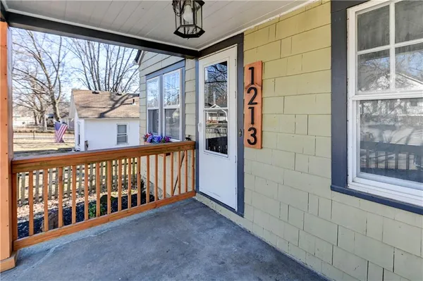 $139,000 | 1213 Spruce Street, Leavenworth, KS 66048