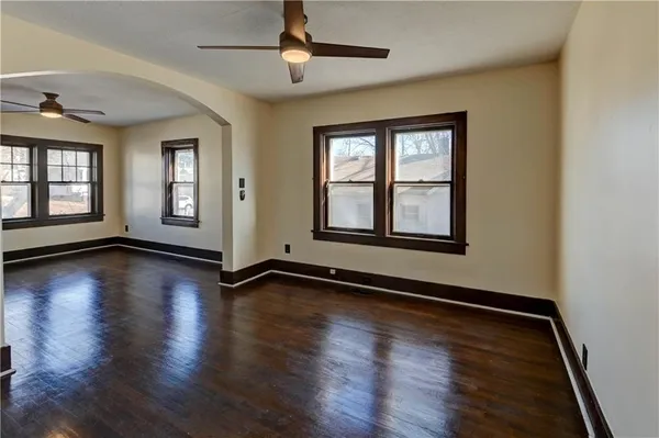 $139,000 | 1213 Spruce Street, Leavenworth, KS 66048