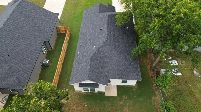 $1,600 | 1031 West Coffin Street, Denison, TX 75020