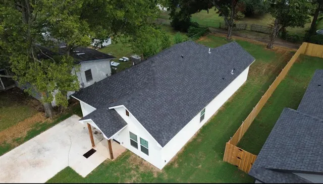 $1,600 | 1031 West Coffin Street, Denison, TX 75020