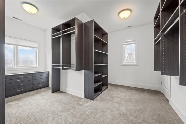 $1,795,000 | 25 Clay Court, Lake Bluff, IL 60044