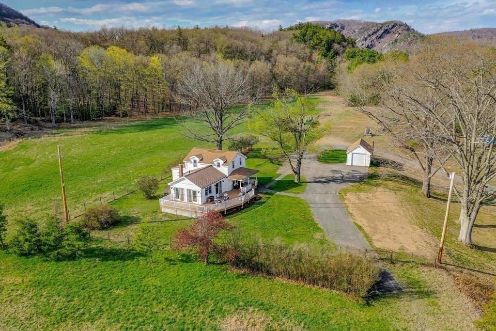35 NW Road Westfield, MA 01085 - Photo 2 of 32 Gallery Image 2