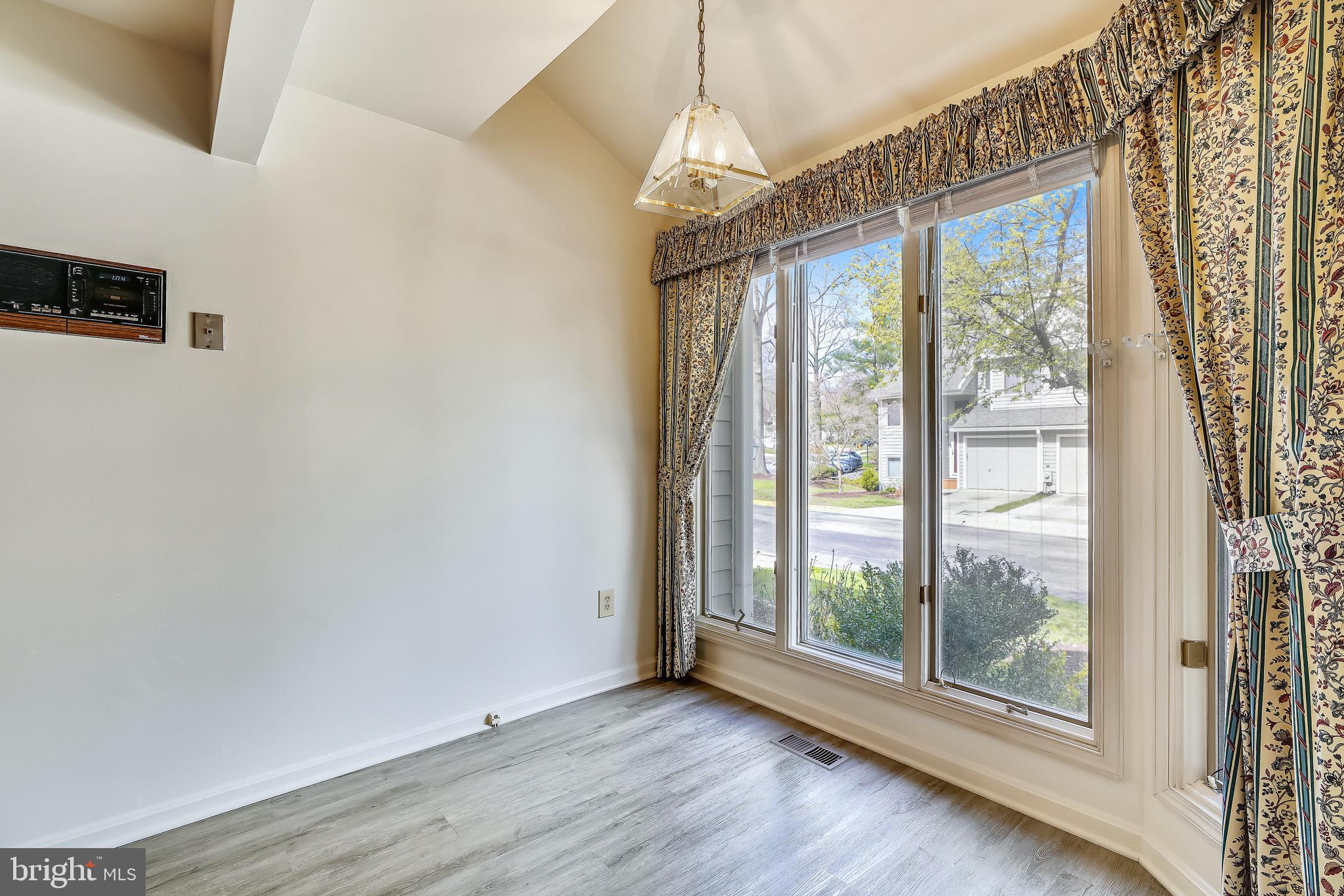 5205 Columbia Road, Unit 9 56 Columbia, MD 21044 - Photo 7 of 36