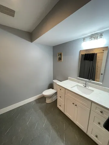 $2,500 | 245 Bussey Street, Unit 304, Dedham, MA 02026