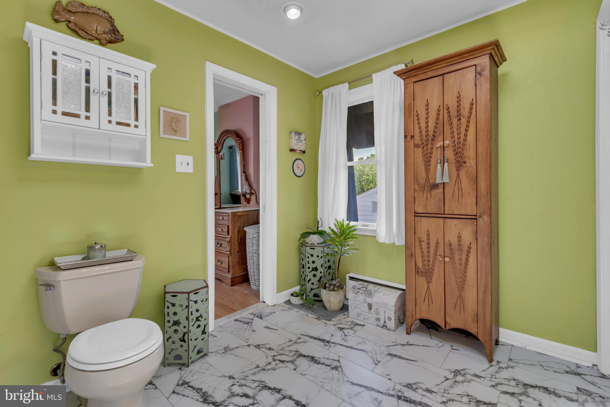 4249 Kings Road Edgewater, MD 21037 - Photo 36 of 54 a bathroom with a toilet and a shower