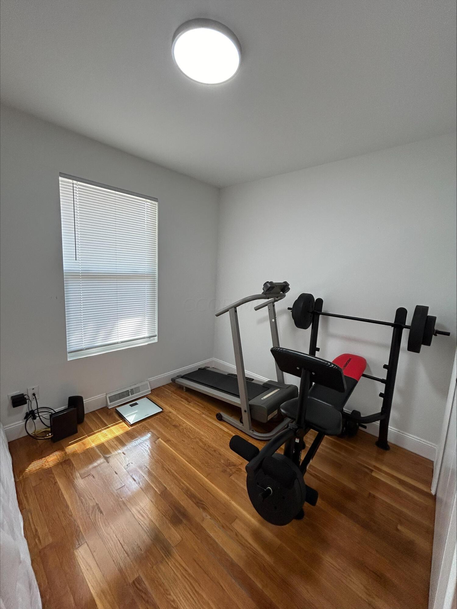 1823 Berkeley Road Columbus, OH 43207 - Photo 10 of 16 processed-1CA24127-DB49-4838-8281-AE05F5