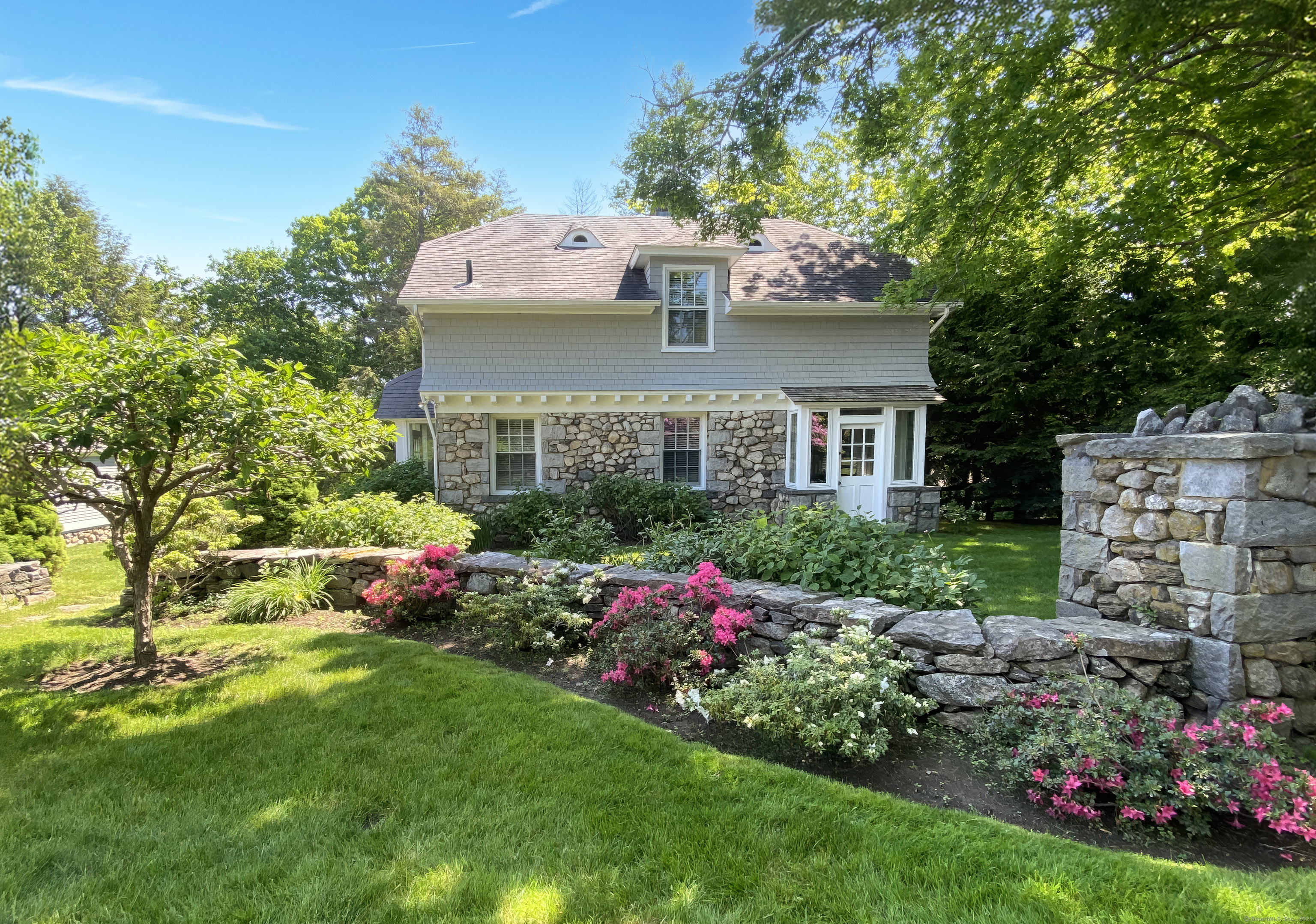 384 West Lane Ridgefield, CT 06877 - Photo 25 of 40