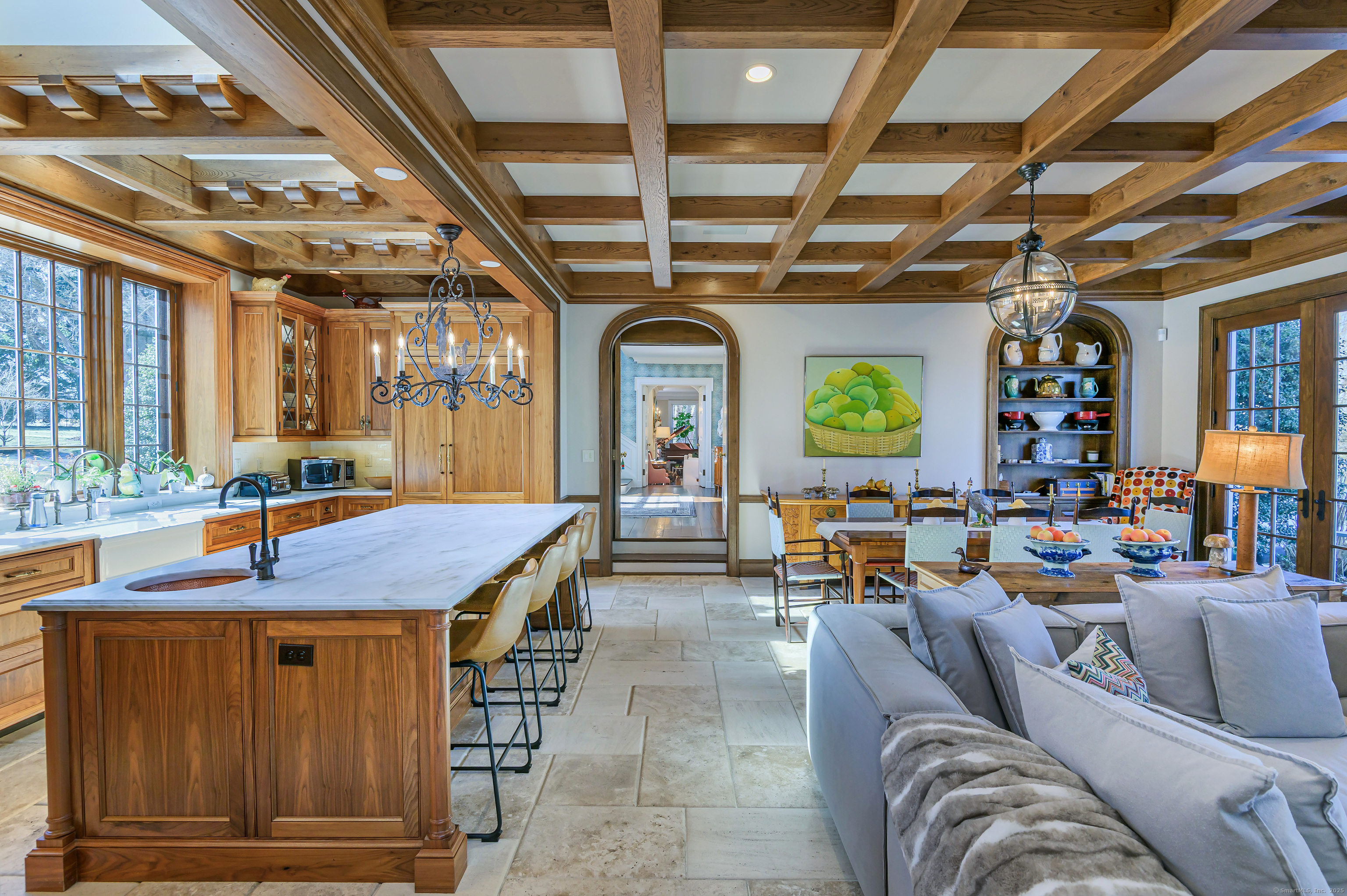 384 West Lane Ridgefield, CT 06877 - Photo 9 of 40