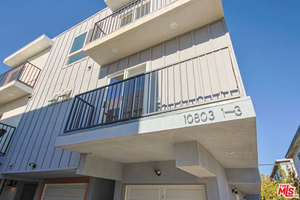 $4,999 | 10803 Kling Street, Unit 1, Toluca Lake, CA 91602