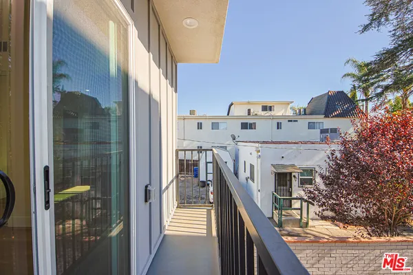 $4,999 | 10803 Kling Street, Unit 1, Toluca Lake, CA 91602