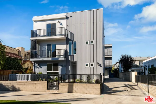 $4,999 | 10803 Kling Street, Unit 1, Toluca Lake, CA 91602