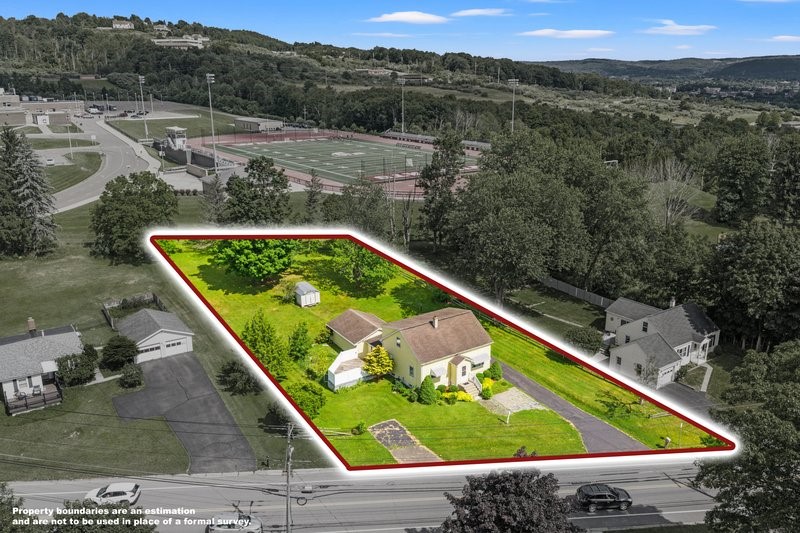 606 Reynolds Road Johnson City, NY 13790 - Photo 3 of 38