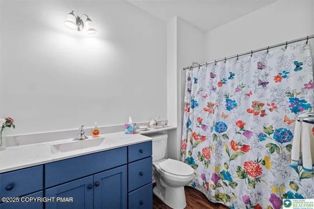 $610,000 | 3868 Victors Way, Easton, PA 18045