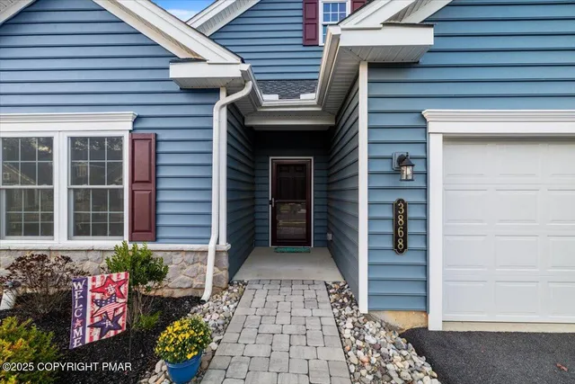 $610,000 | 3868 Victors Way, Easton, PA 18045