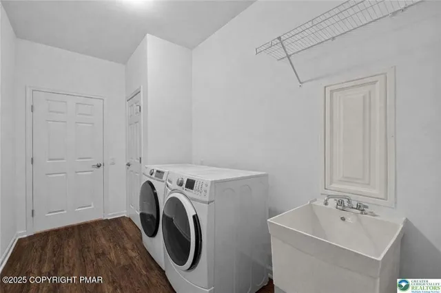 $610,000 | 3868 Victors Way, Easton, PA 18045