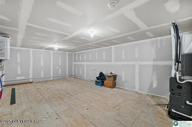 $610,000 | 3868 Victors Way, Easton, PA 18045