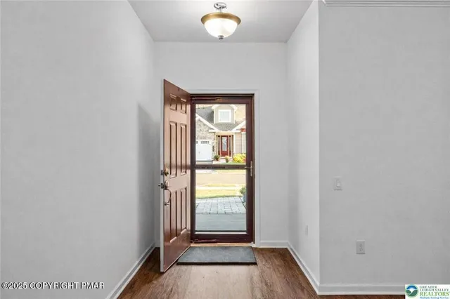 $610,000 | 3868 Victors Way, Easton, PA 18045