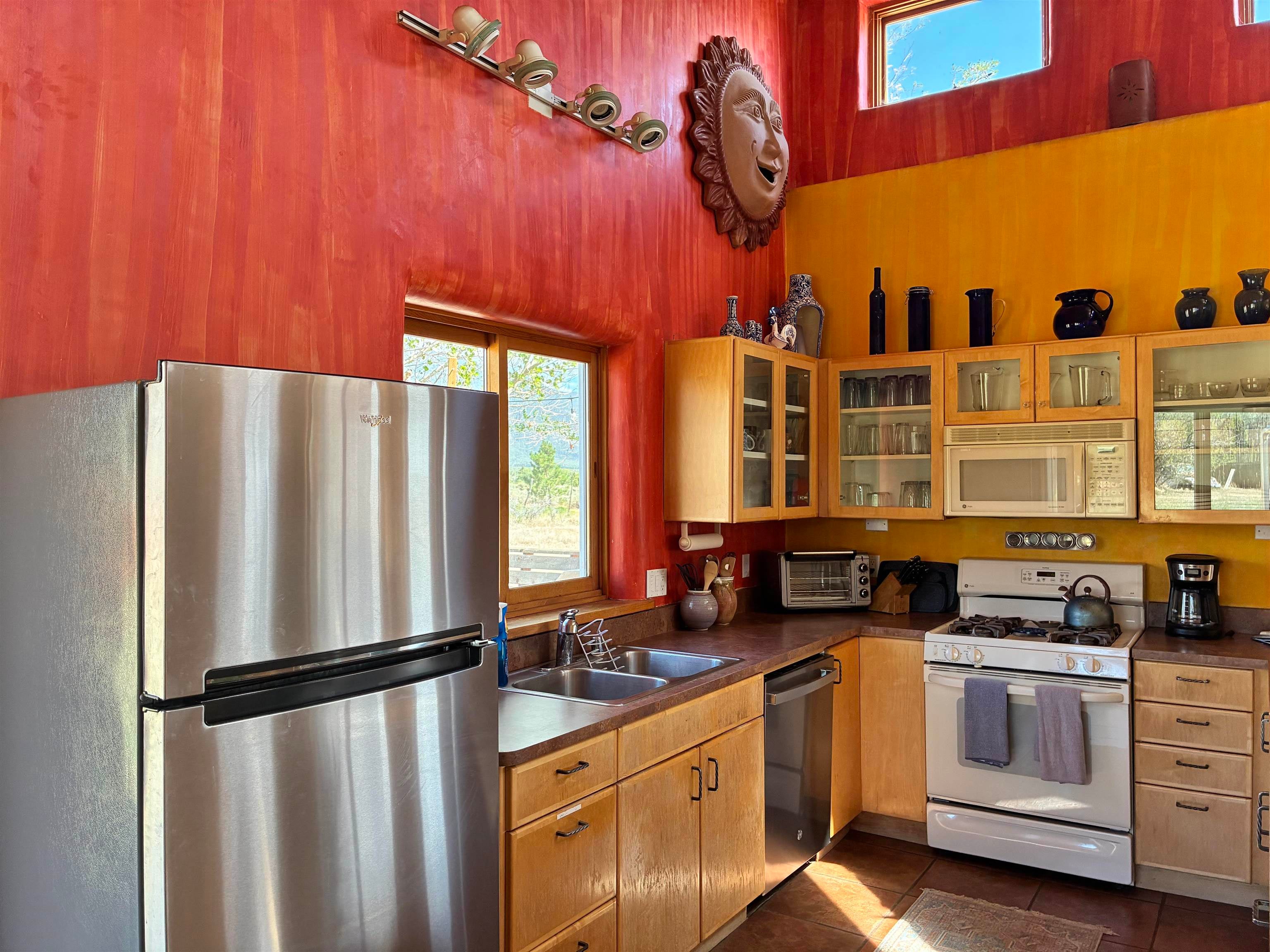 19 Orchard Road Arroyo Seco, NM 87529 - Photo 9 of 12 Gallery Image 9