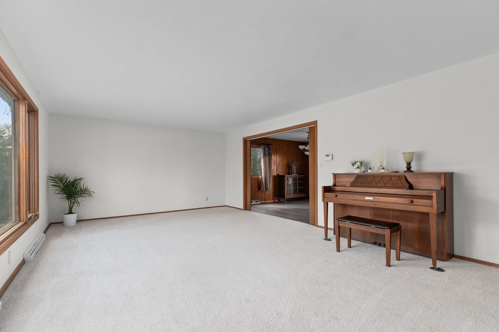 1913 North Outagamie Street Appleton, WI 54914 - Photo 11 of 56