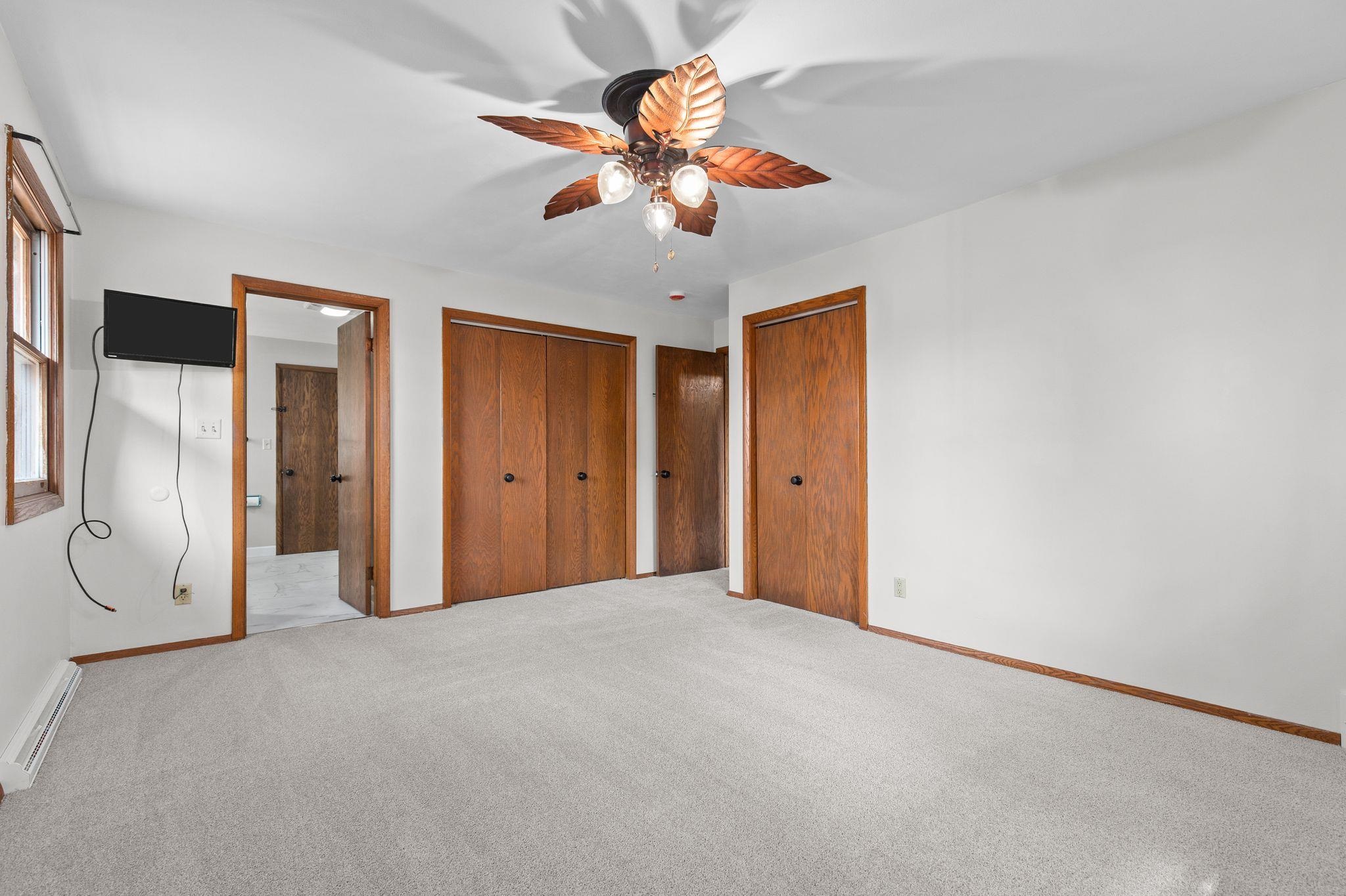 1913 North Outagamie Street Appleton, WI 54914 - Photo 24 of 56