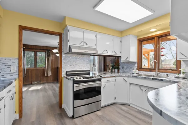 $425,000 | 1913 North Outagamie Street, Appleton, WI 54914