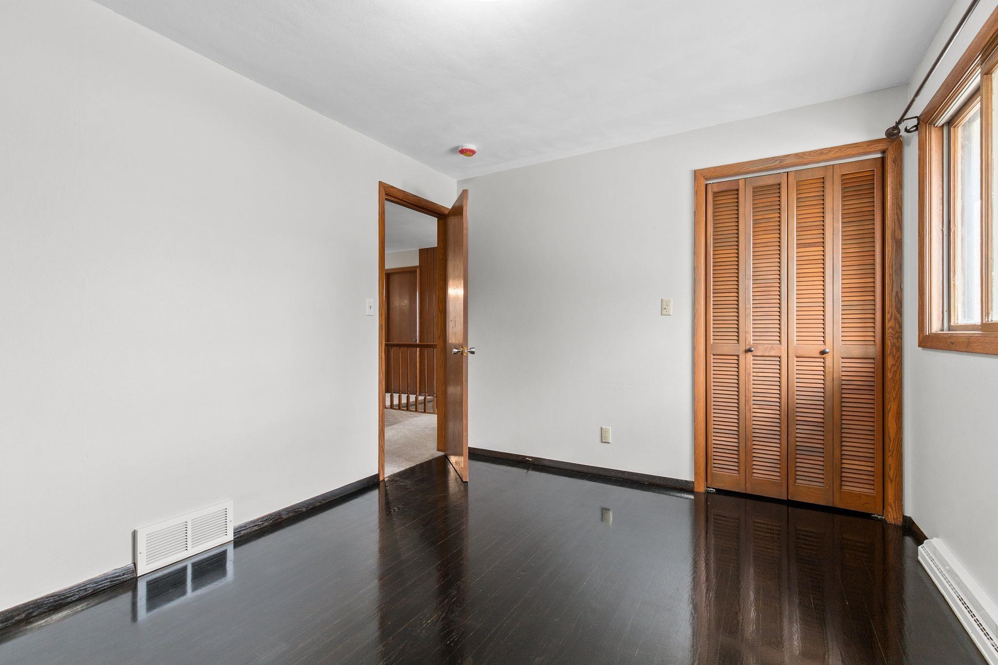 1913 North Outagamie Street Appleton, WI 54914 - Photo 38 of 56