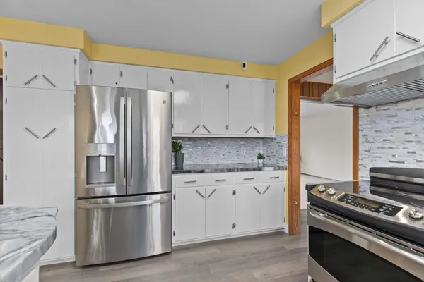 $425,000 | 1913 North Outagamie Street, Appleton, WI 54914