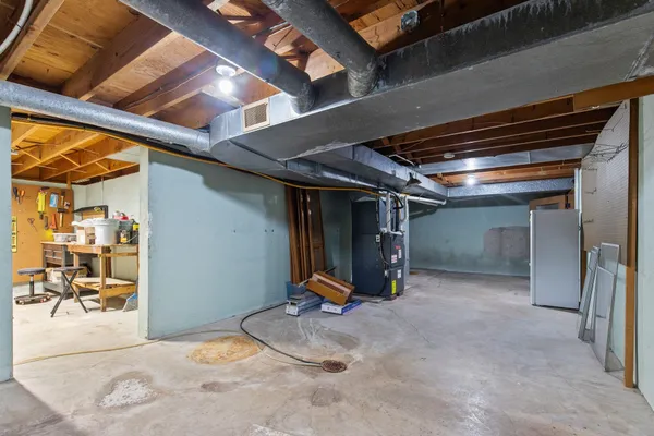 $425,000 | 1913 North Outagamie Street, Appleton, WI 54914