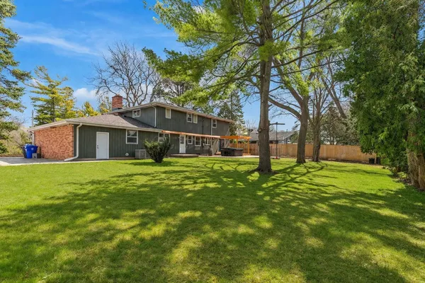 $425,000 | 1913 North Outagamie Street, Appleton, WI 54914