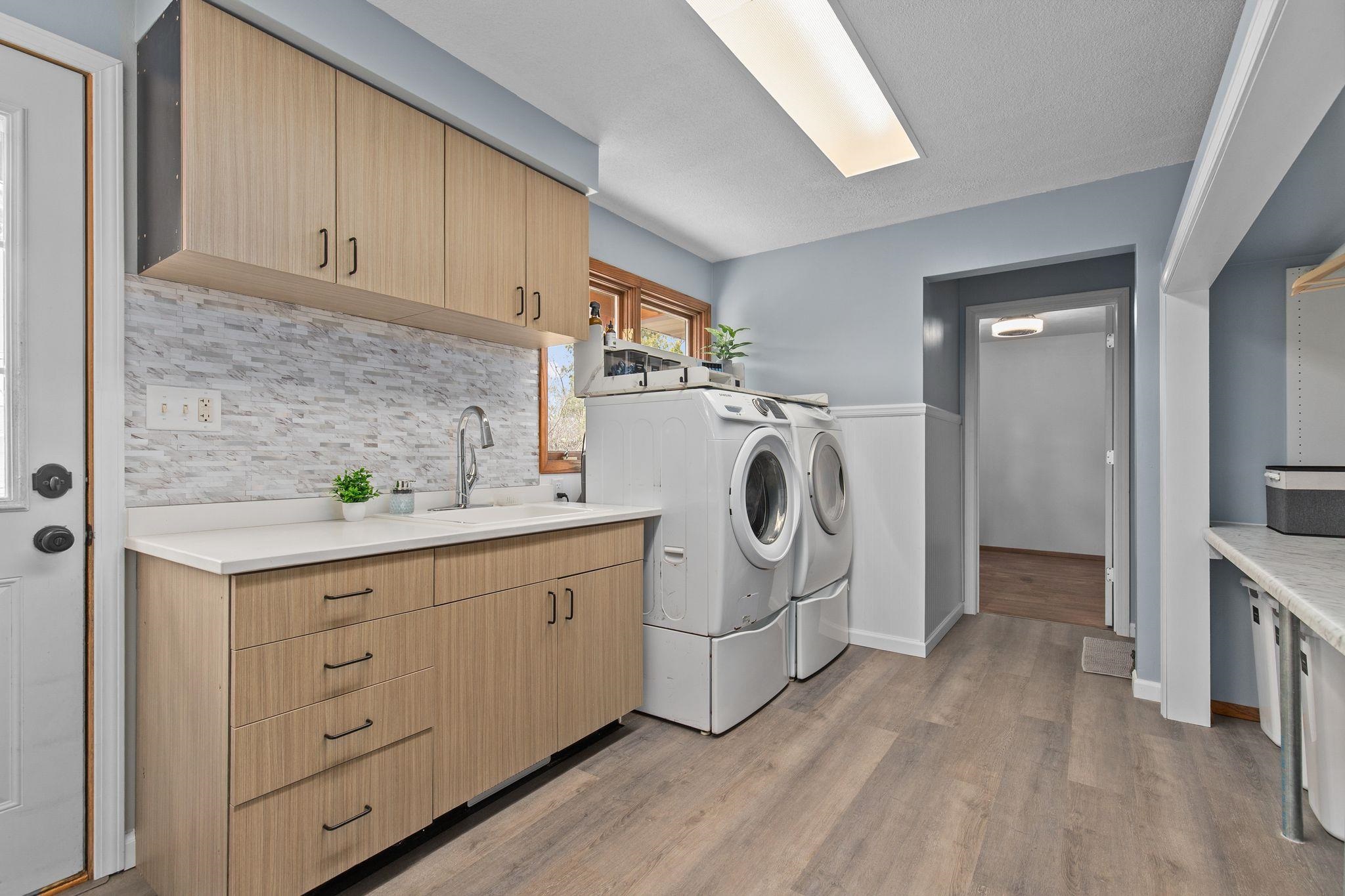 1913 North Outagamie Street Appleton, WI 54914 - Photo 7 of 56