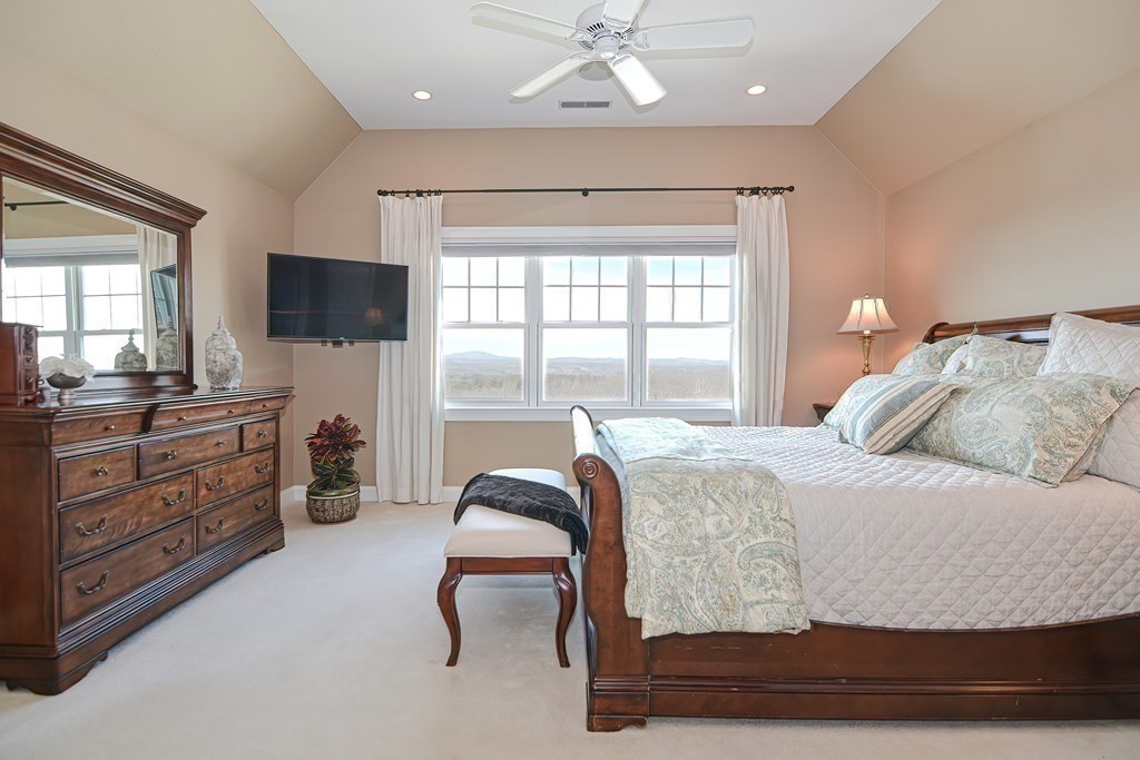 61 Sunset Ridge Lane, Unit 61 Bolton, MA 01740 - Photo 24 of 42 Gallery Image 24