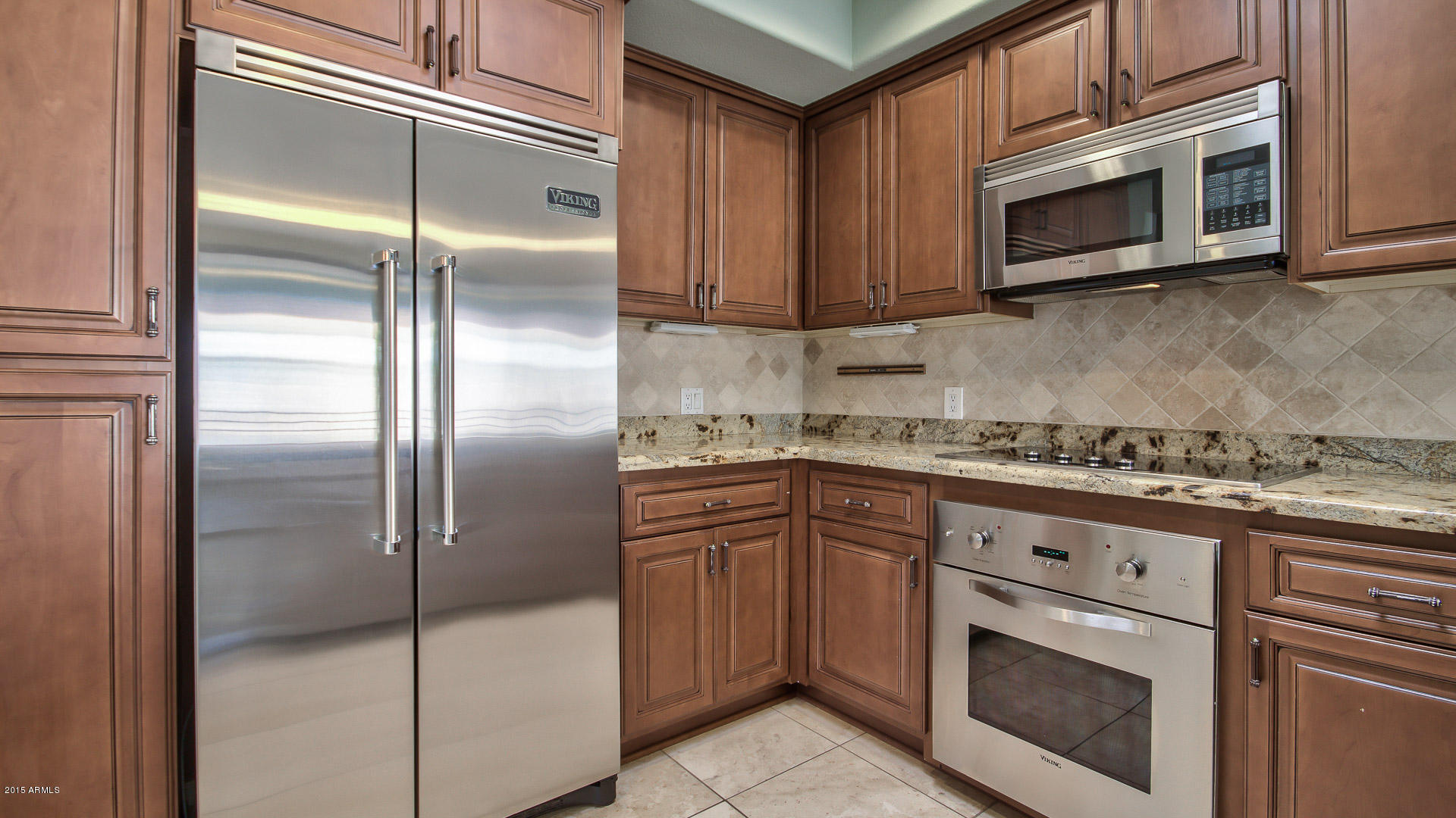 7222 East Gainey Ranch Road, Unit 241 Scottsdale, AZ 85258 - Photo 20 of 38 Stainless Viking Appliances