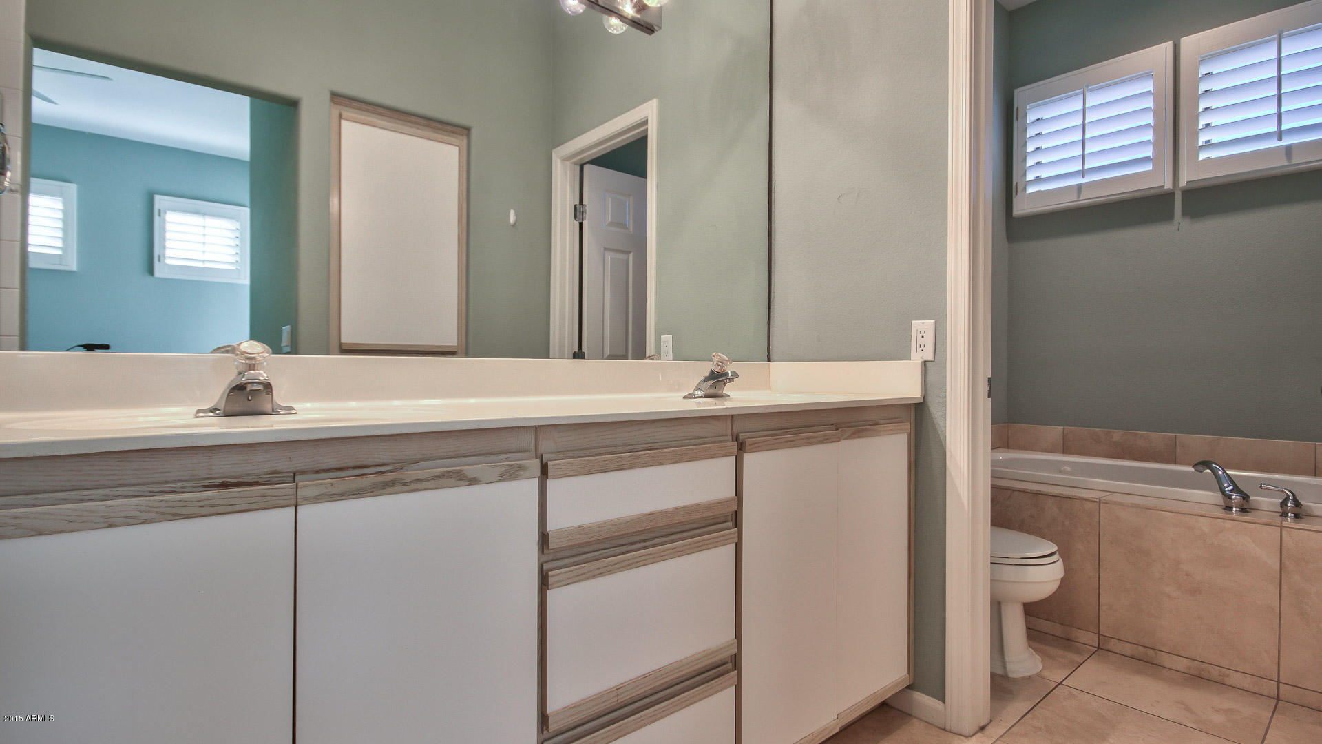 7222 East Gainey Ranch Road, Unit 241 Scottsdale, AZ 85258 - Photo 28 of 38 Double Sinks In Master Bath