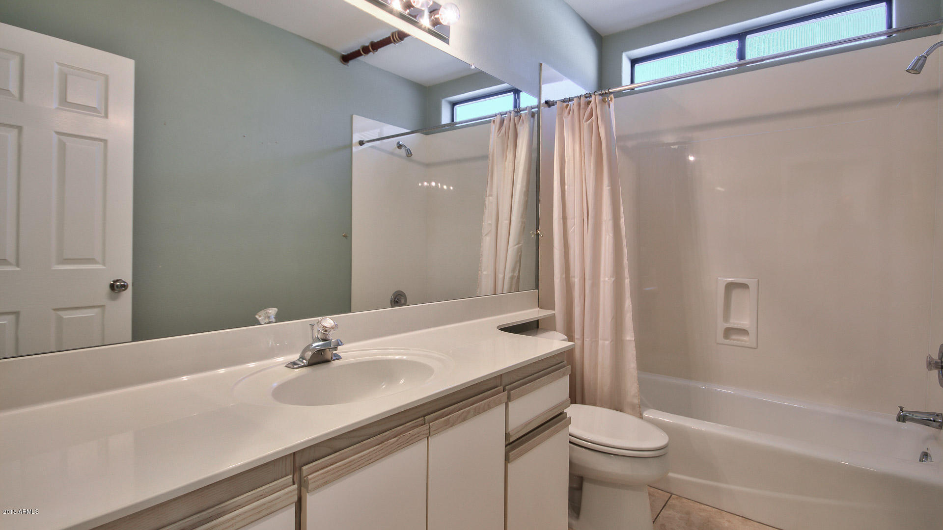 7222 East Gainey Ranch Road, Unit 241 Scottsdale, AZ 85258 - Photo 31 of 38 Guest Bathroom