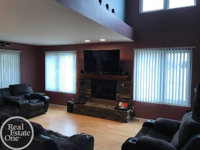 8061 Starville Road Algonac, MI 48001 - Photo 11 of 34 50004491-10.JPG