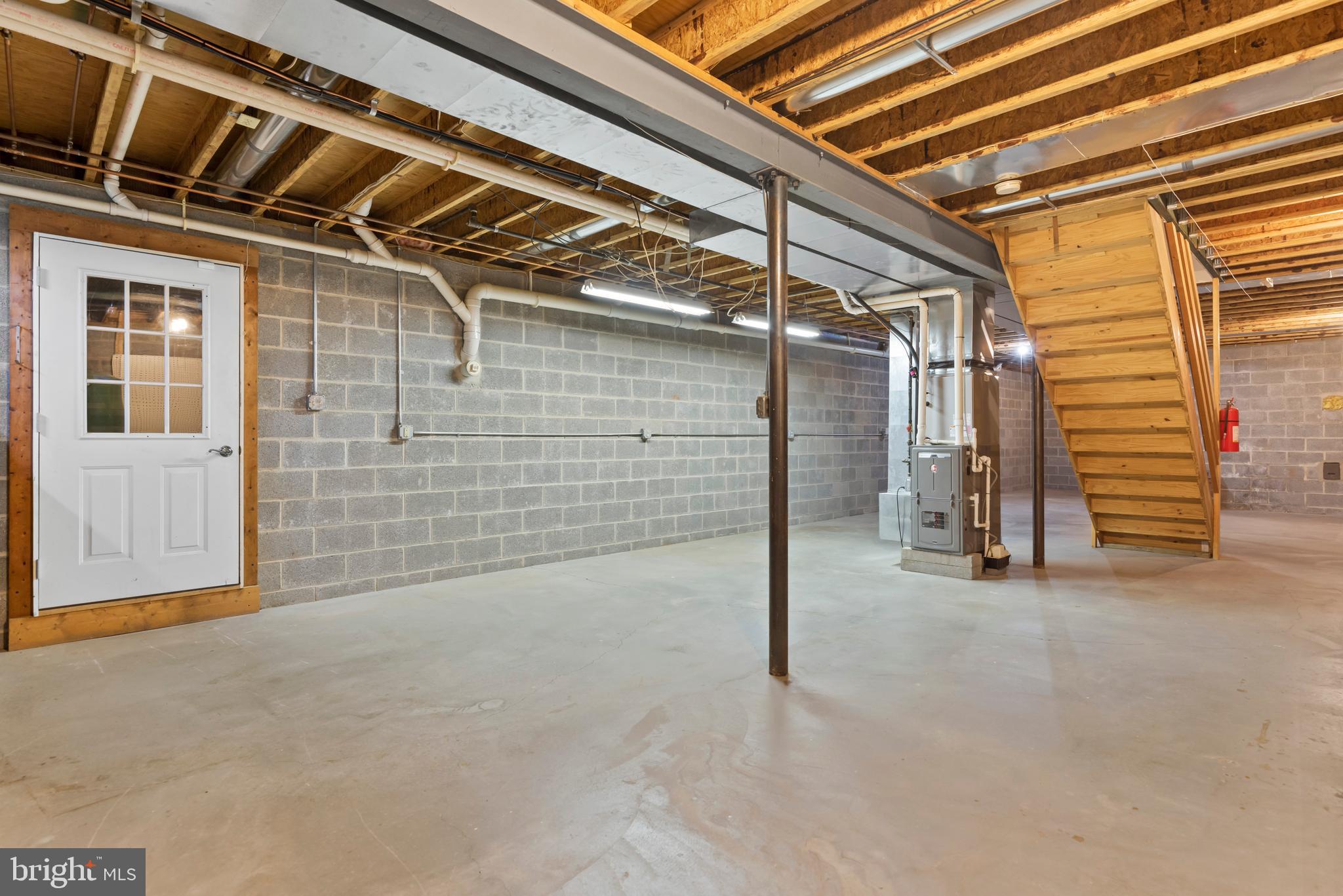 6390 Bull Road Dover, PA 17315 - Photo 29 of 51 Gallery Image 29