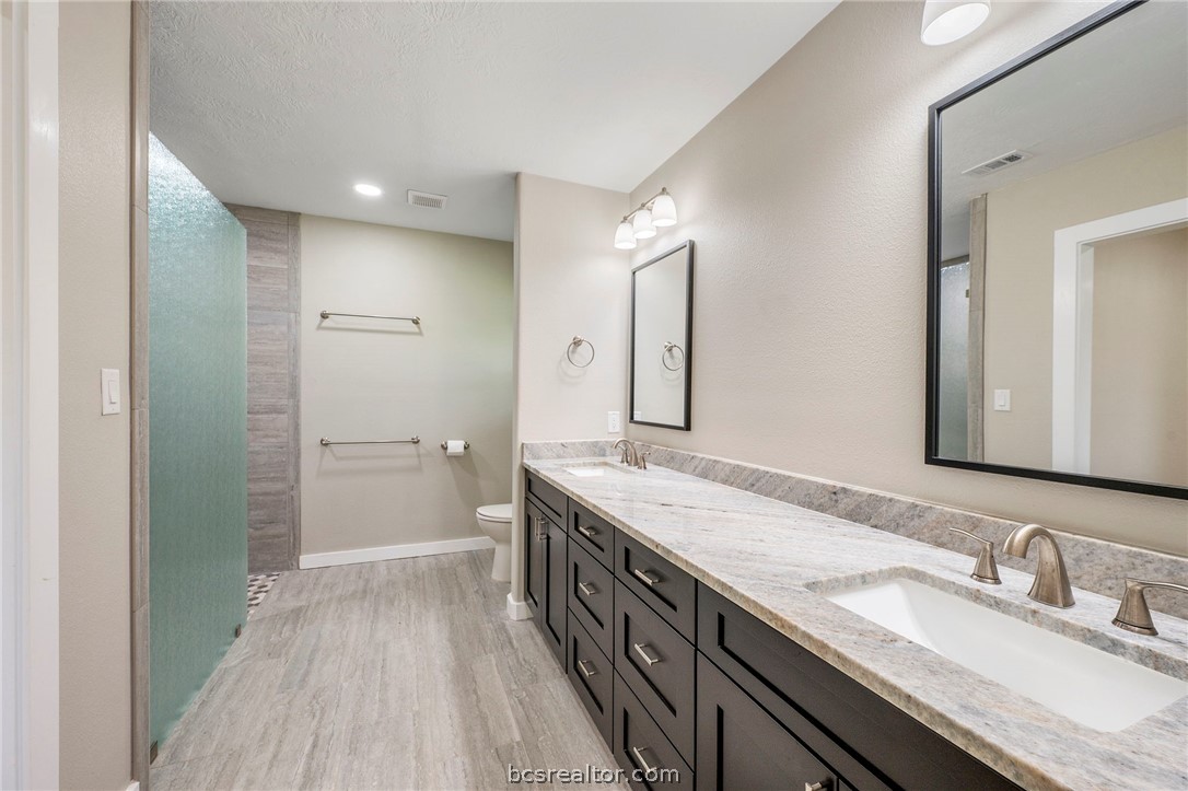 304 Dunn Street Bryan, TX 77801 - Photo 11 of 27