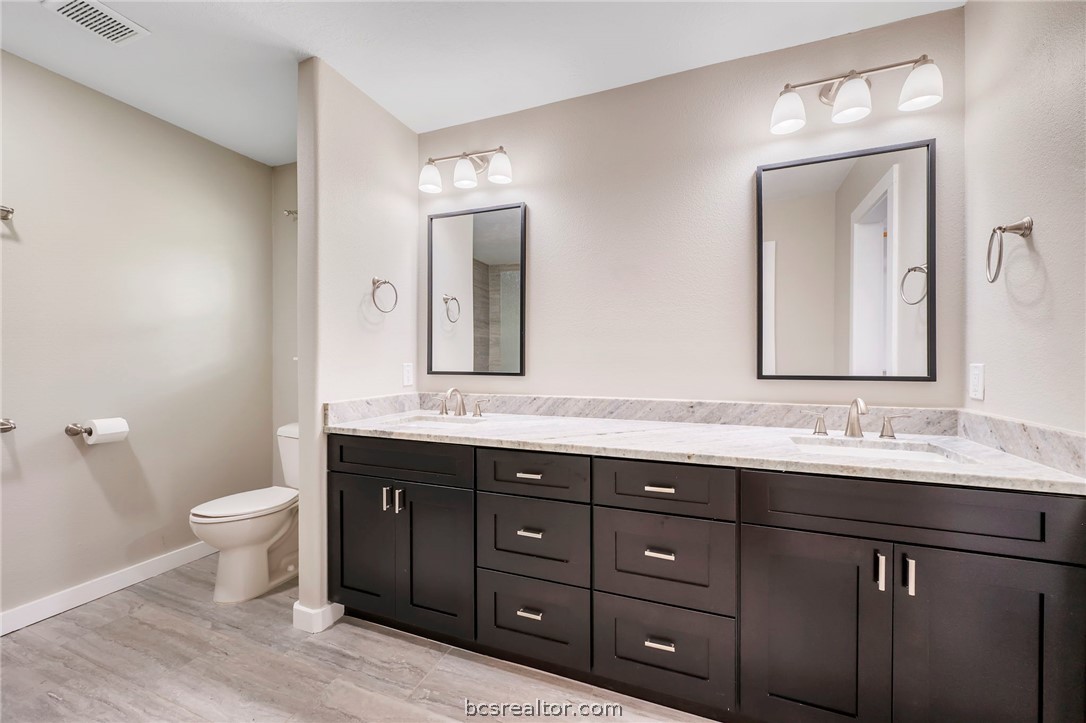 304 Dunn Street Bryan, TX 77801 - Photo 12 of 27