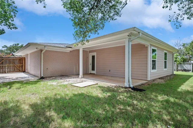 $439,900 | 304 Dunn Street, Bryan, TX 77801