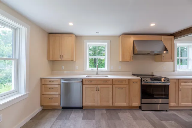 $675,000 | 13 Mill Road, Tamworth, NH 03883