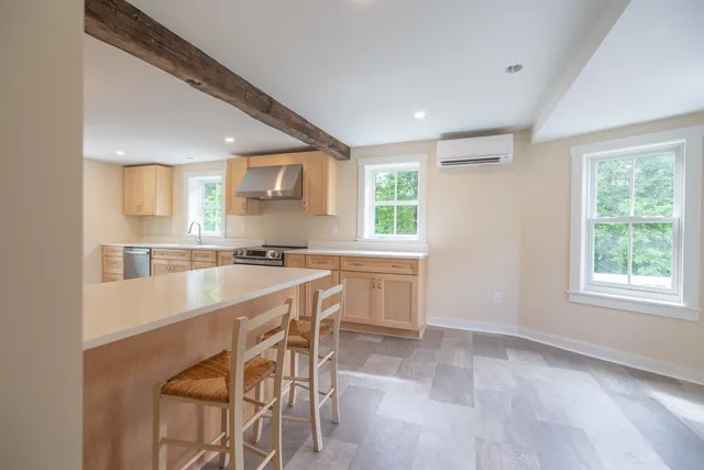 $675,000 | 13 Mill Road, Tamworth, NH 03883