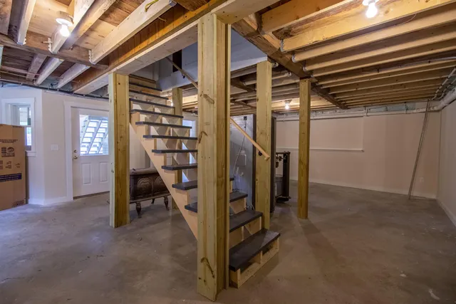 $675,000 | 13 Mill Road, Tamworth, NH 03883