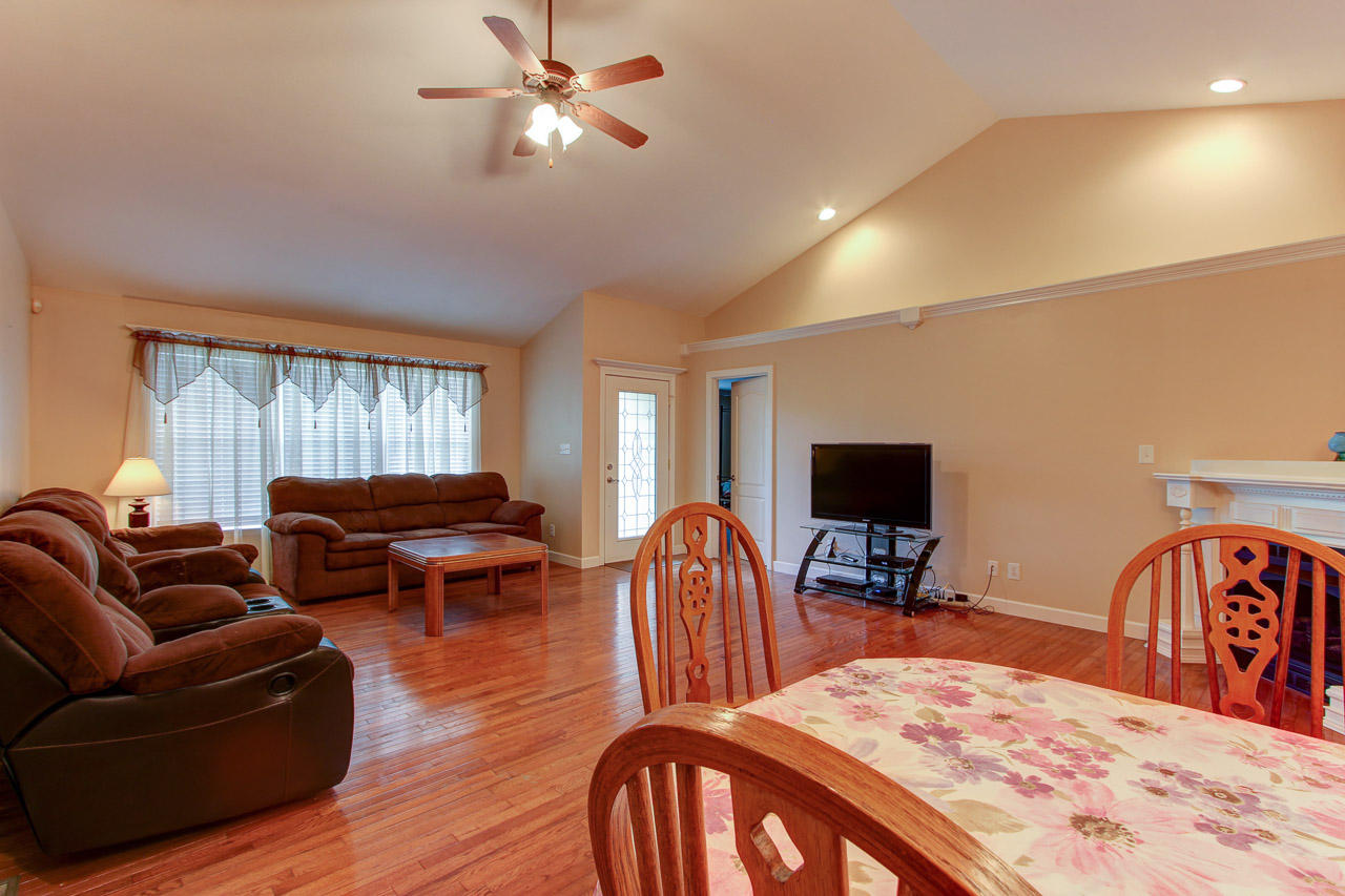 1359 Hodges Bend Road Sevierville, TN 37876 - Photo 7 of 26 07