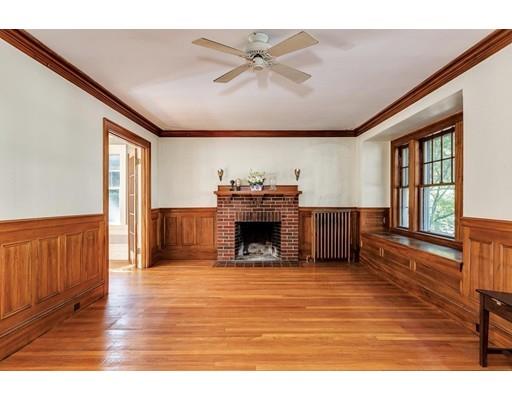 30 Burr Road Newton, MA 02459 - Photo 4 of 17
