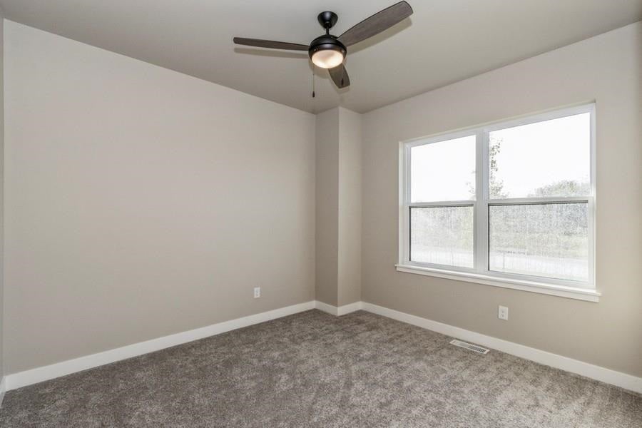 1020 High Rdg Trail Solon, IA 52333 - Photo 20 of 38 Gallery Image 20