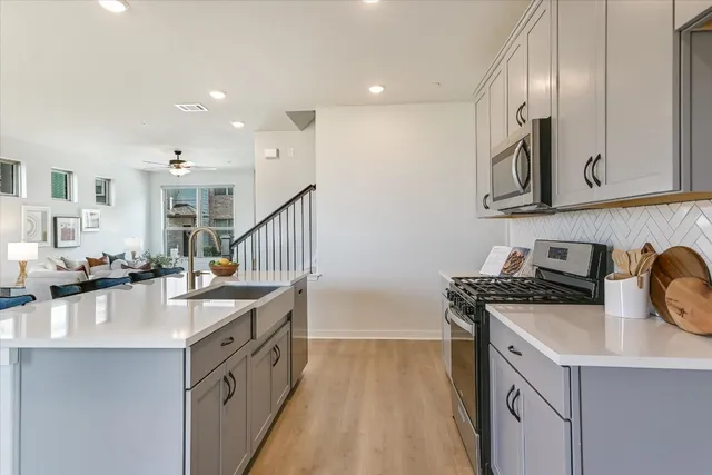 $395,000 | 2500 Forest Creek Drive, Unit 904, Round Rock, TX 78665